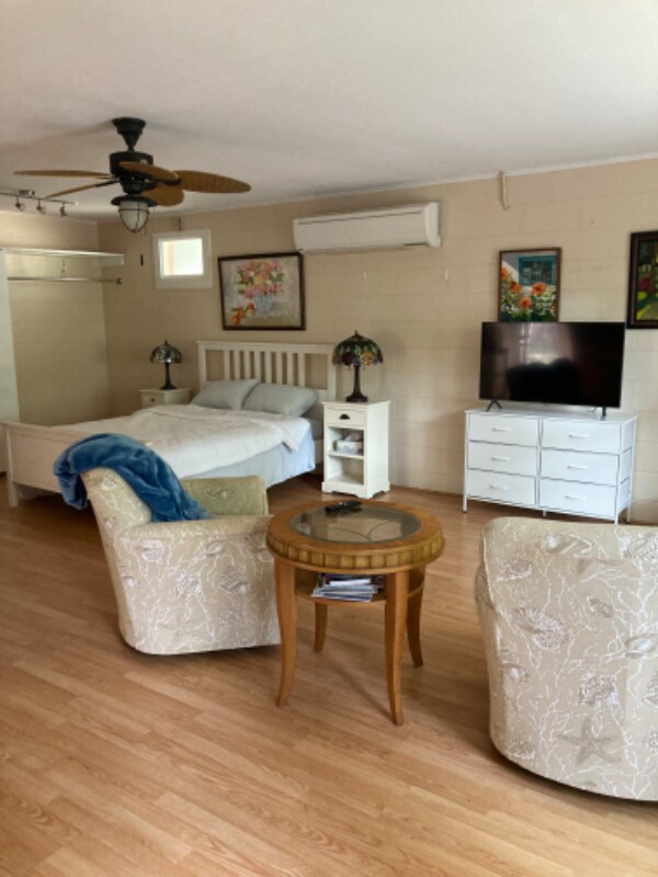 Foto del edificio - 1305 Green Cove Rd