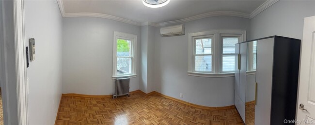 Foto del edificio - 102-06 63rd Ave