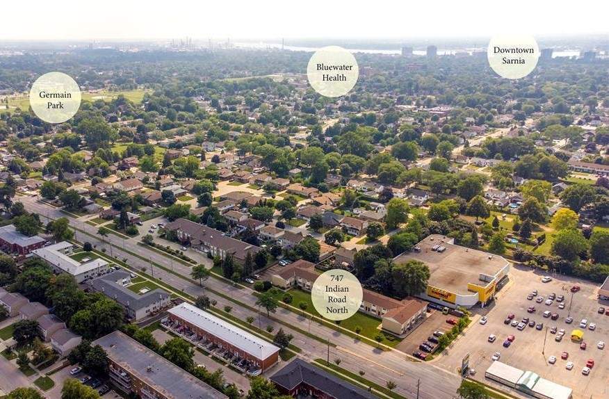 Photo du bâtiment - CONTINENTAL TOWNHOMES