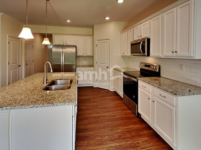 Foto del edificio - 1002 Merlot Ct