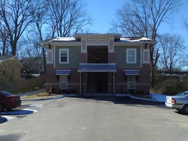 Building Photo - Student Housing  on Female Floor 1BD 1BA with common area for rent