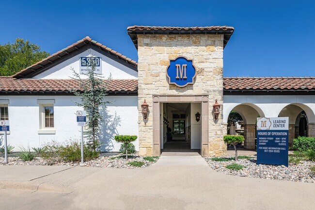 Mirador Apartments Fort Worth Tx Apartments Com