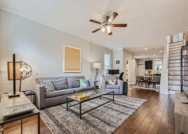 Foto del edificio - 3503 E Pratt St