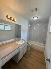 Building Photo - 812 Jefferson Ave