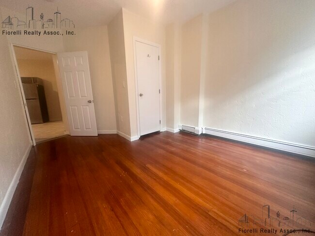 Foto del edificio - 39 Charter St