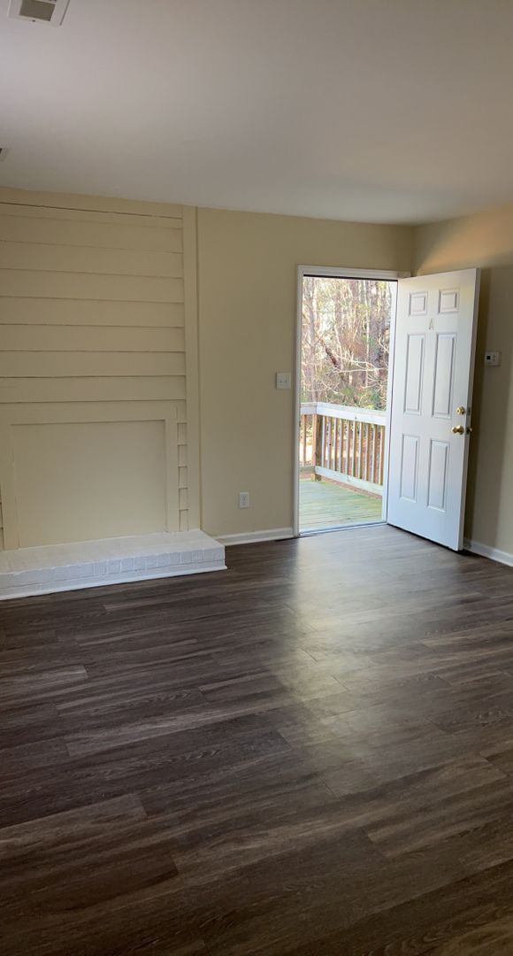 Building Photo - 5 Sidbrook Ct