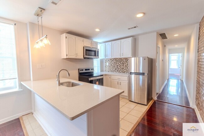 Foto del edificio - 2608 E Fayette St