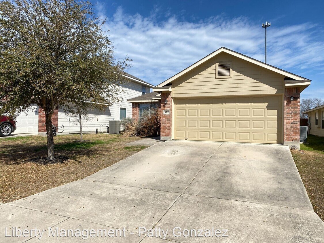 Primary Photo - 4 br, 2 bath House - 9563 Everton