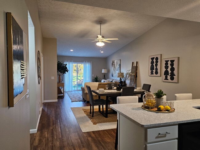 Building Photo - The Fairway at Waters Edge