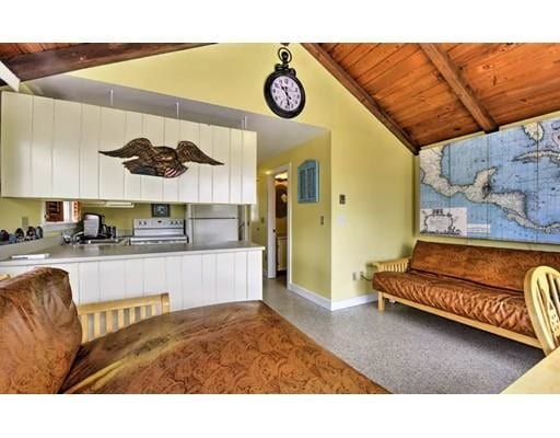 Building Photo - 5 Bearskin Neck