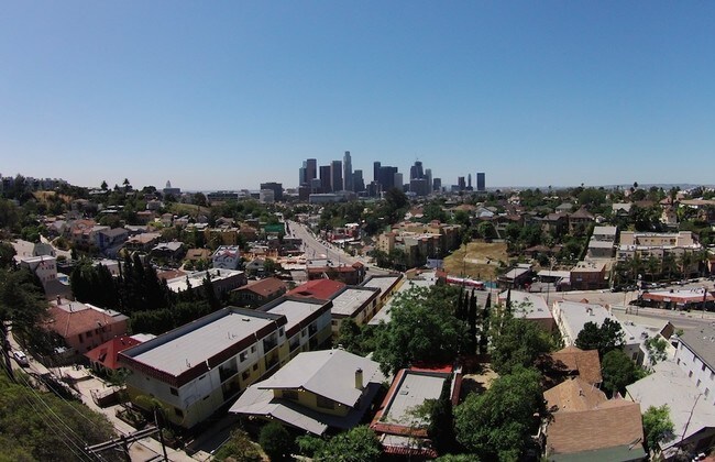 Foto del edificio - 10 California Detached Bungalows
