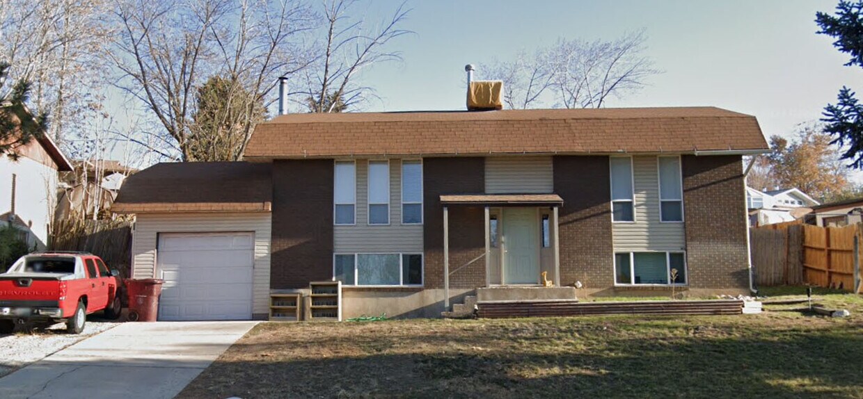 Primary Photo - 2587 W 4400 S
