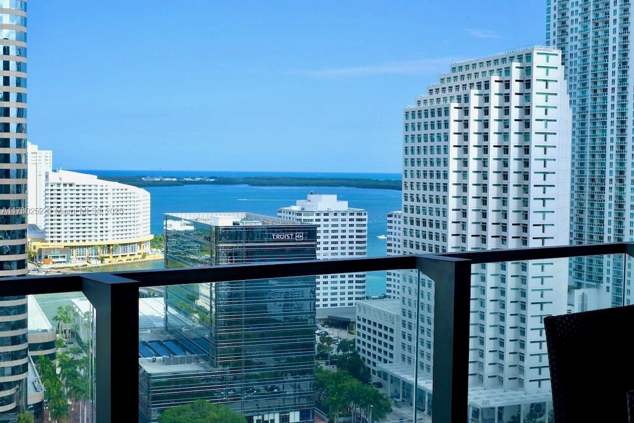 Primary Photo - 68 SE 6th St