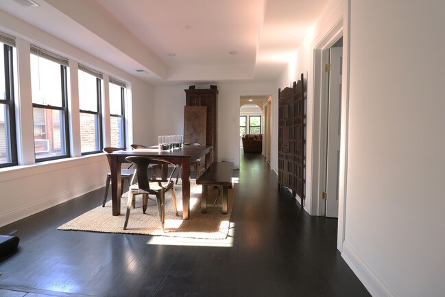 Foto del edificio - 2209 W Arthur Ave