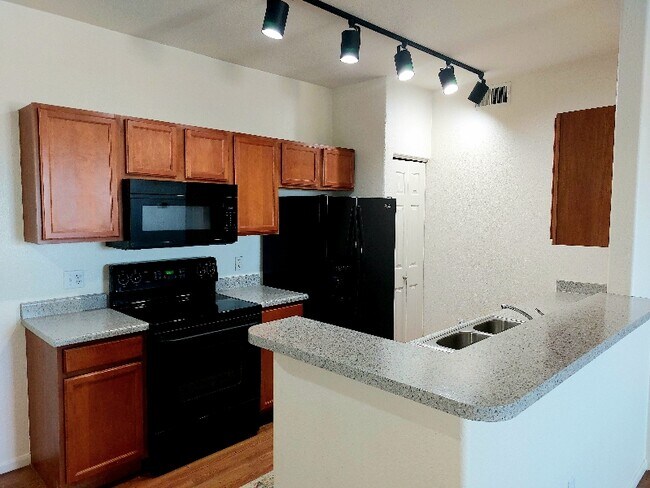 Photo - 10733 S Twenty Mile Rd (Parker, CO) Apartment