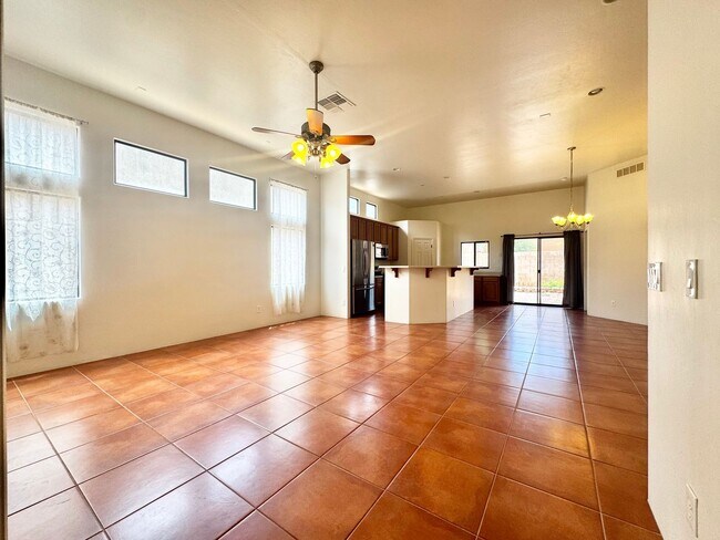Building Photo - 3BR/2BA/2CG, 1561 sq.ft. rental in Sierra Vista, AZ
