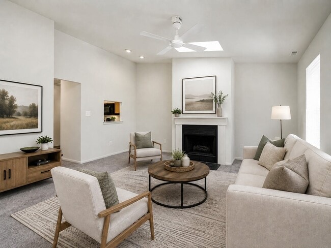 Foto del edificio - Tory Estates Apartment Homes