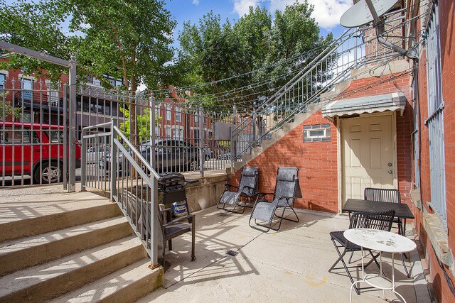 Building Photo - 1247 N Cleaver St
