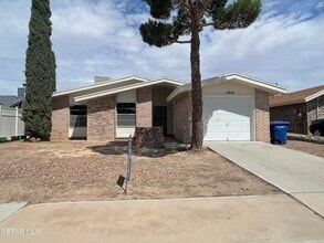 Building Photo - 11845 Dick Mayers Dr