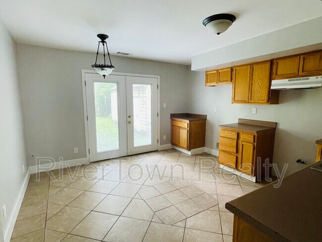 Foto del edificio - 3867 Macon Rd