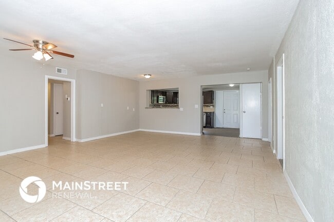 Foto del edificio - 3609 Indian Woods Rd