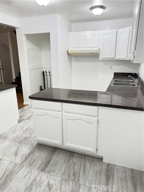 Foto del edificio - 822 E 87th Pl
