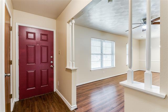 Building Photo - 3119 Touraine Dr