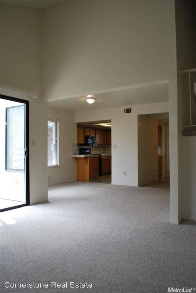 Foto del edificio - 2305 Manor Oak Dr