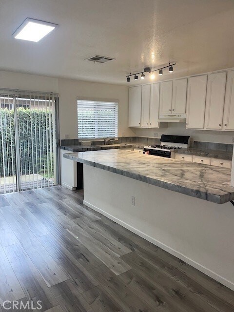 Foto del edificio - 517 S Hewes St