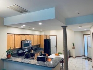 Foto del edificio - 1134 E Wilson Ave