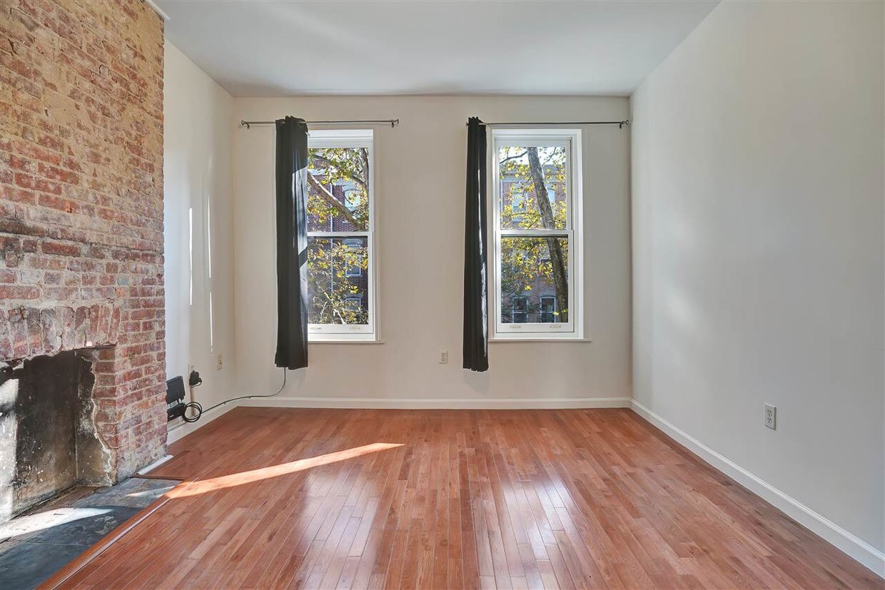 112 Morris St Unit 5, Jersey City, NJ 07302 Apartment for Rent in
