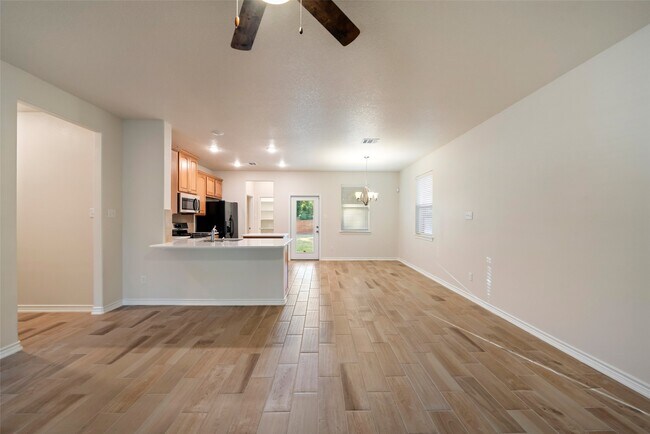 Foto del edificio - 26307 Pine Canyon Dr