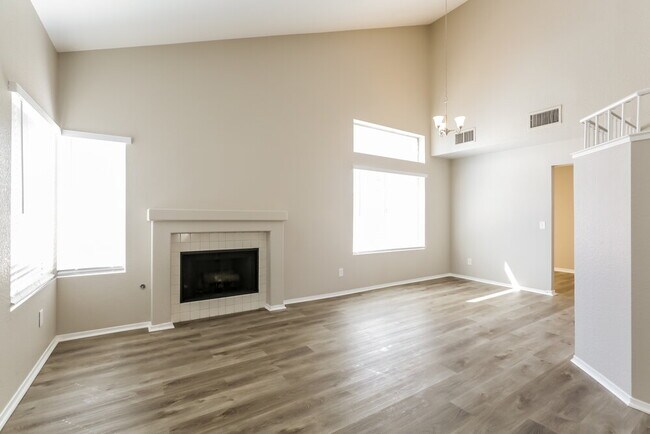 Foto del edificio - 7209 Single Pine Dr