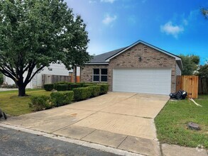 Building Photo - 7828 Pecan Heights