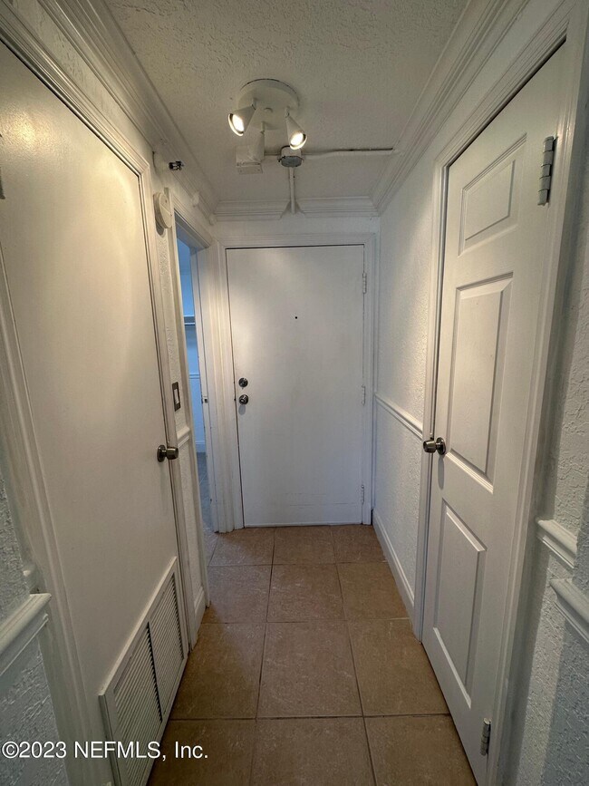 Foto del edificio - 311 W Ashley St
