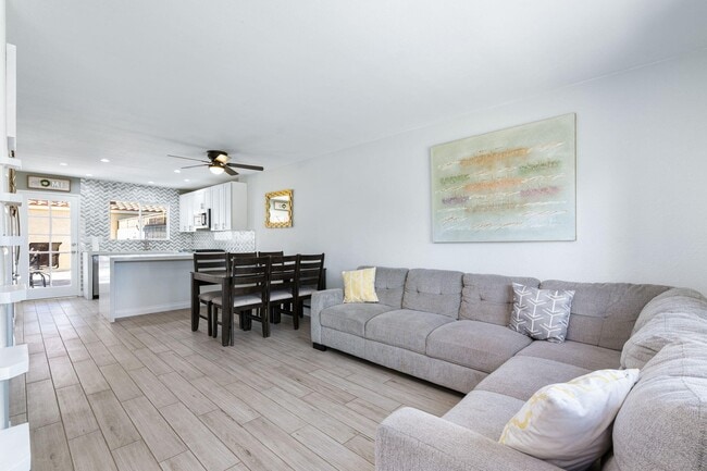 Building Photo - 415 Tava Ln