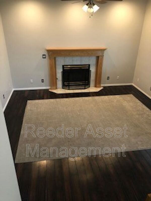 Building Photo - 587 N 1775 W