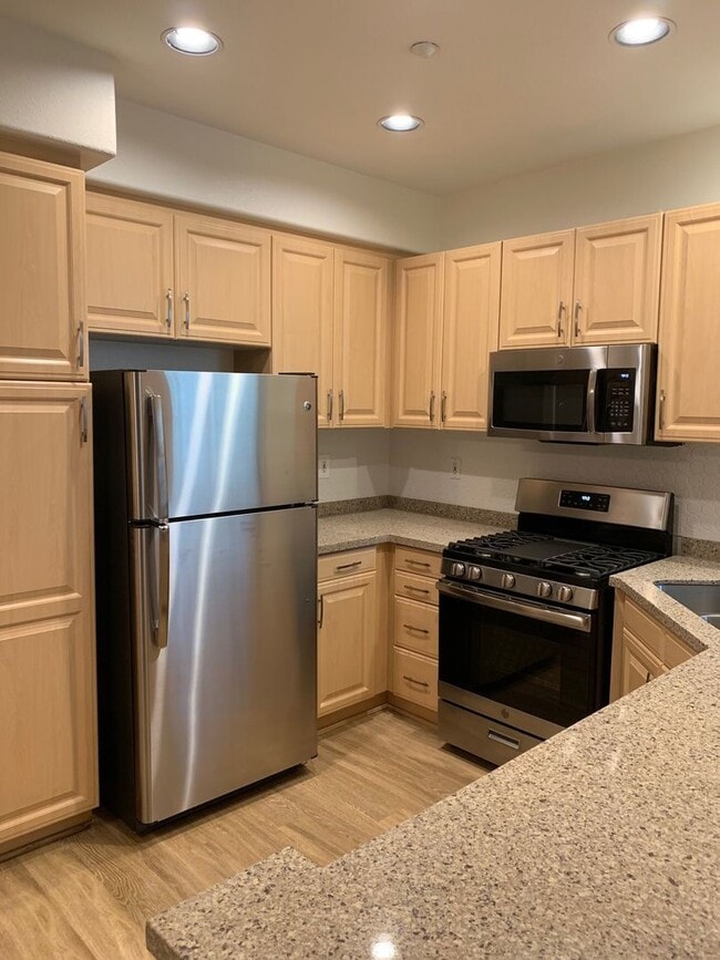 Via Ventura Apartments 930 Pacific Strand Ct Ventura, CA Apartments for Rent in Ventura