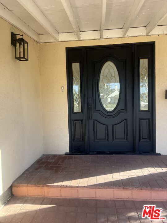 Foto del edificio - 8536 McConnell Ave