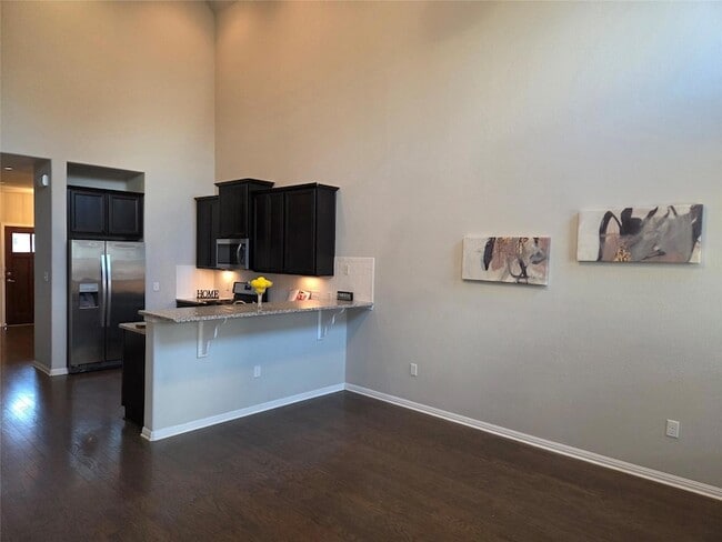 Foto del edificio - 2304 S Lakeline Blvd