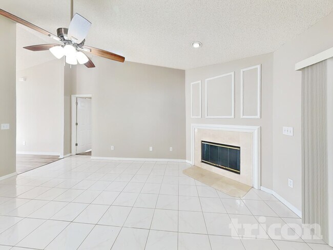 Foto del edificio - 4518 Saddle Creek Pl