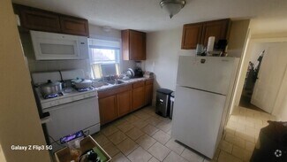 Building Photo - 860 Mineral Spring Ave