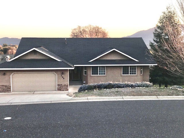 Angel Oaks Subdivision - 796 Live Oak Dr