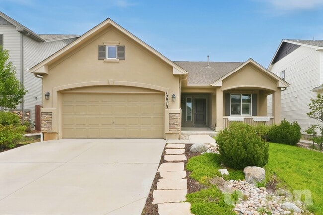 Building Photo - 10973 Echo Canyon Dr