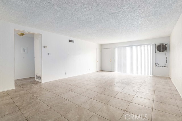 Building Photo - 1017 Lombard Dr