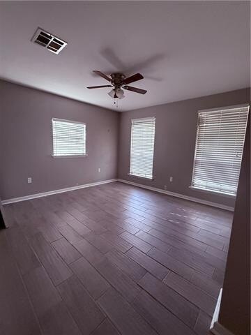 Foto del edificio - 22294-96 Grover St