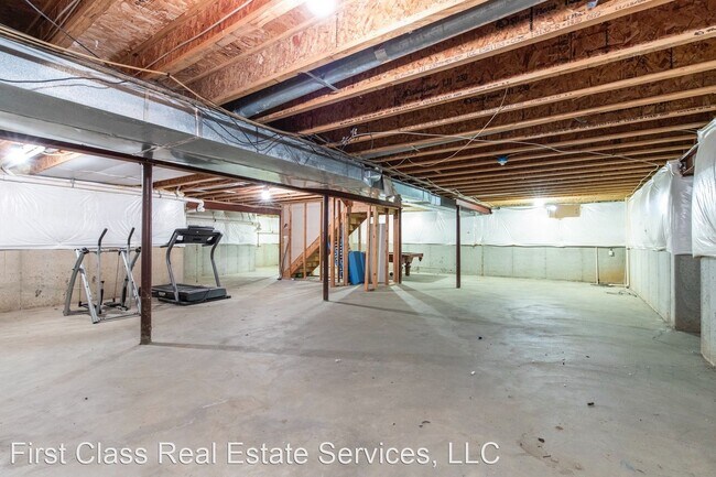 Building Photo - 4 br, 2.5 bath House - 226 Keller Beyer Road