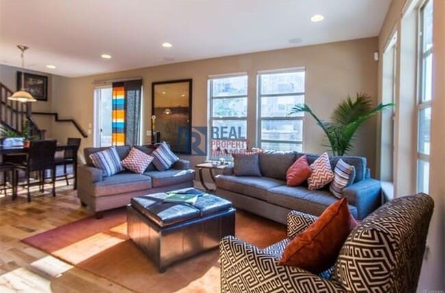 Foto del edificio - 7317 W Center Ave