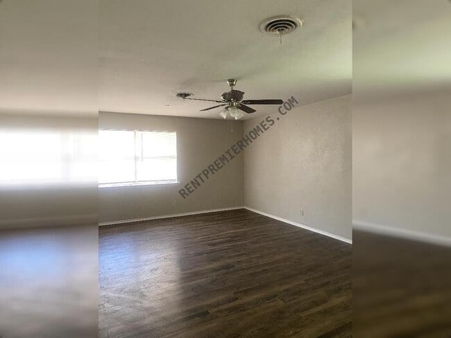 Building Photo - 3805 Kushla Ave