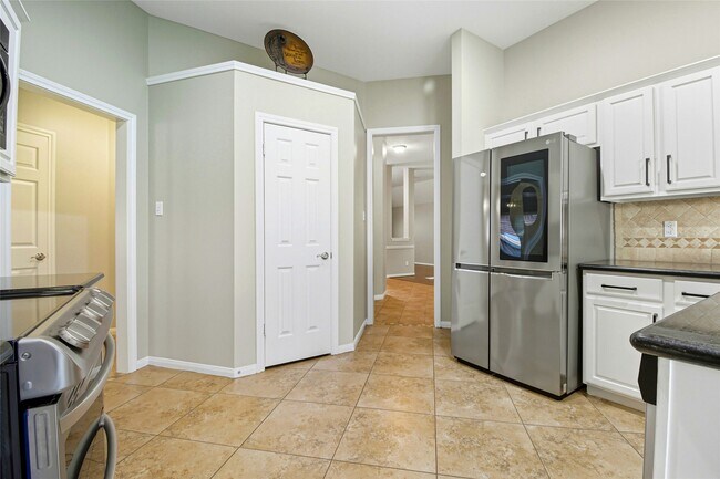 Foto del edificio - 15522 Valley Plum Ct